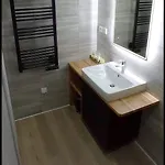 Apartament Sur La Rive Du