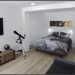Apartament Sur La Rive Du *