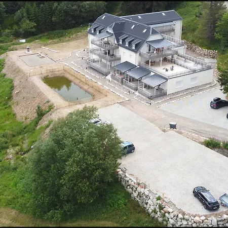 Sur La Rive Du Apartament